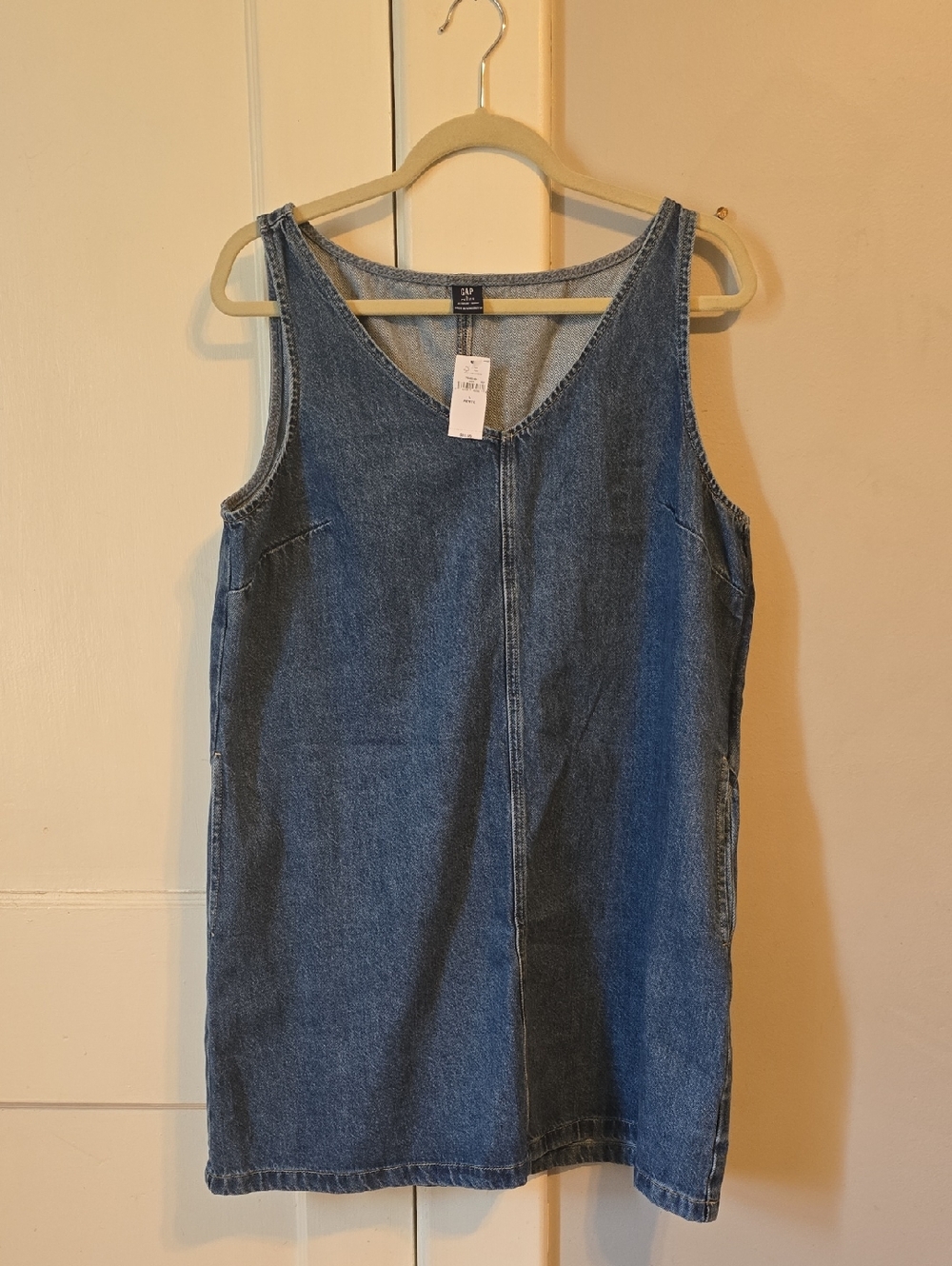GAP Denim Tank Dress in Medium Blue.... With pockets!